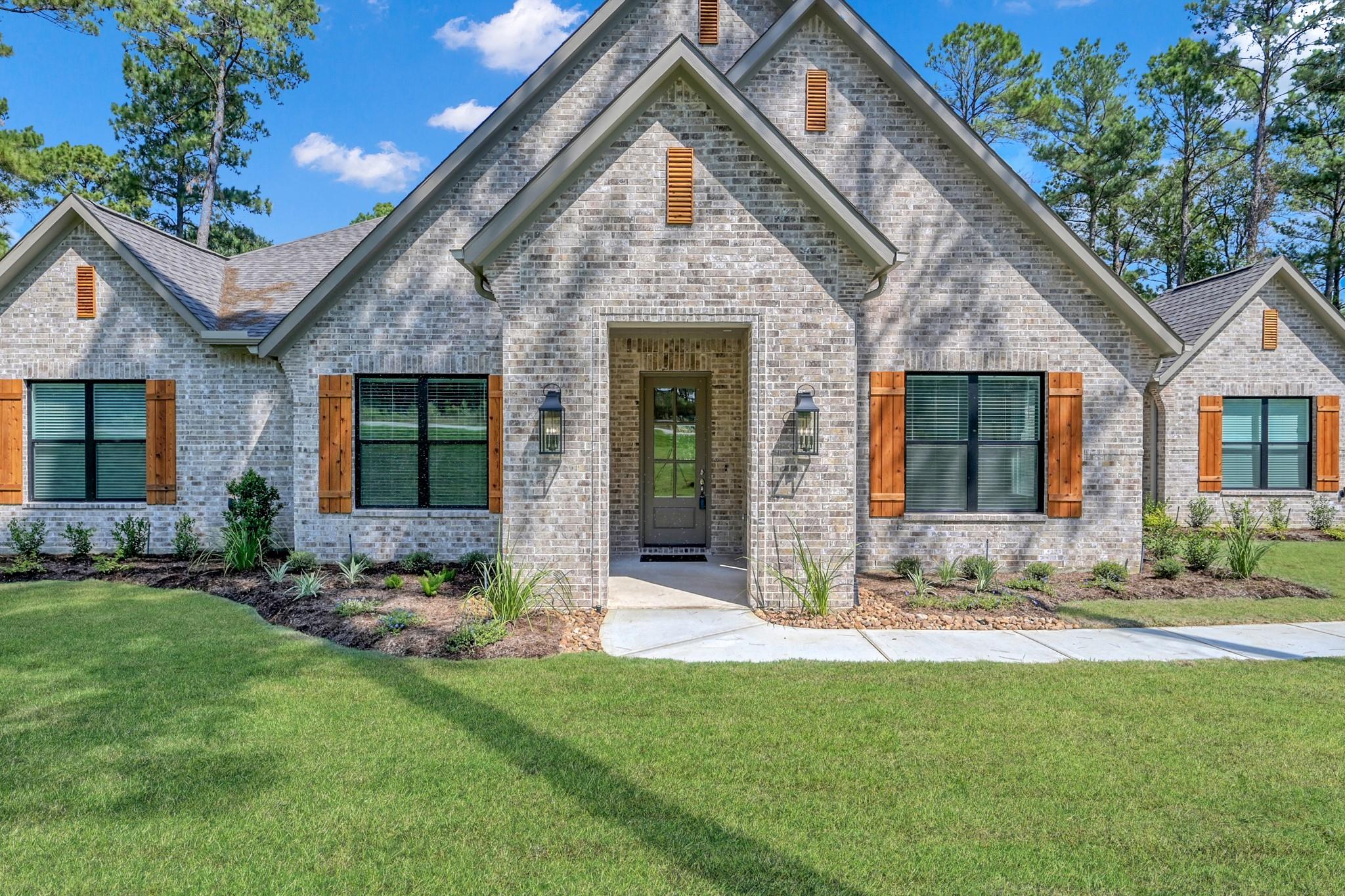 8915 Cedar Meadow Lane