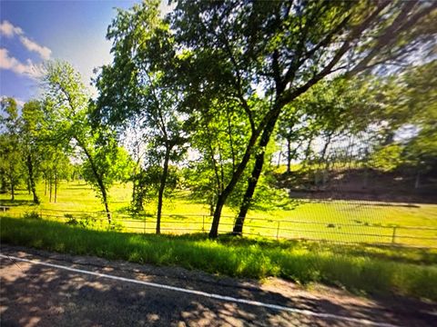 Vacant Land For Sale - 3116 State Highway 75<br/> Walker County, Huntsville, TX 77320