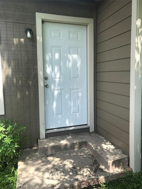 Photo of 1711 W 5th Street, Freeport, TX 77541 (MLS # 15562076) Photo of 1711 W 5th Street, Freeport, TX 77541 (MLS # 15562076)