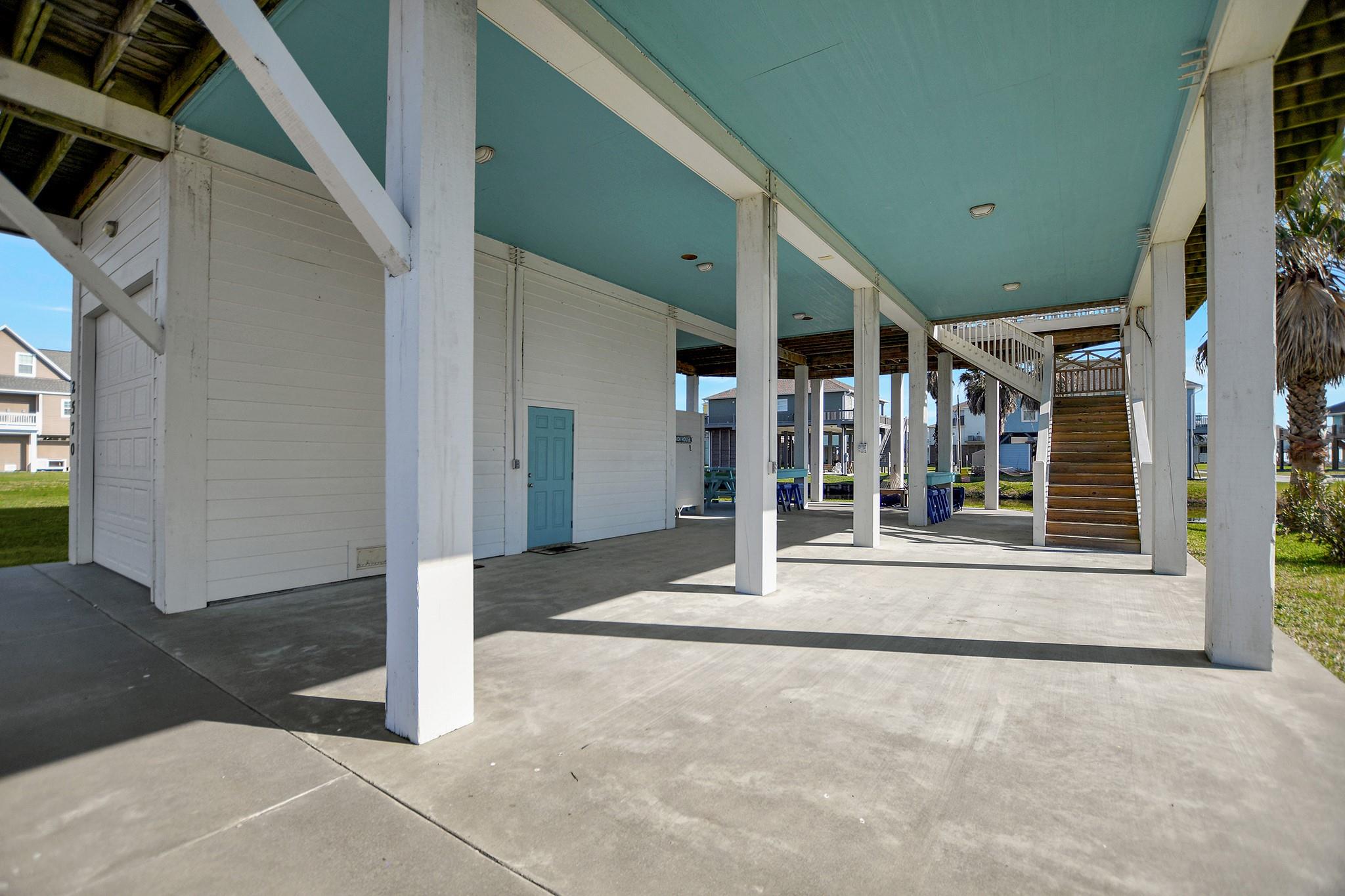 2570 Tide Drive