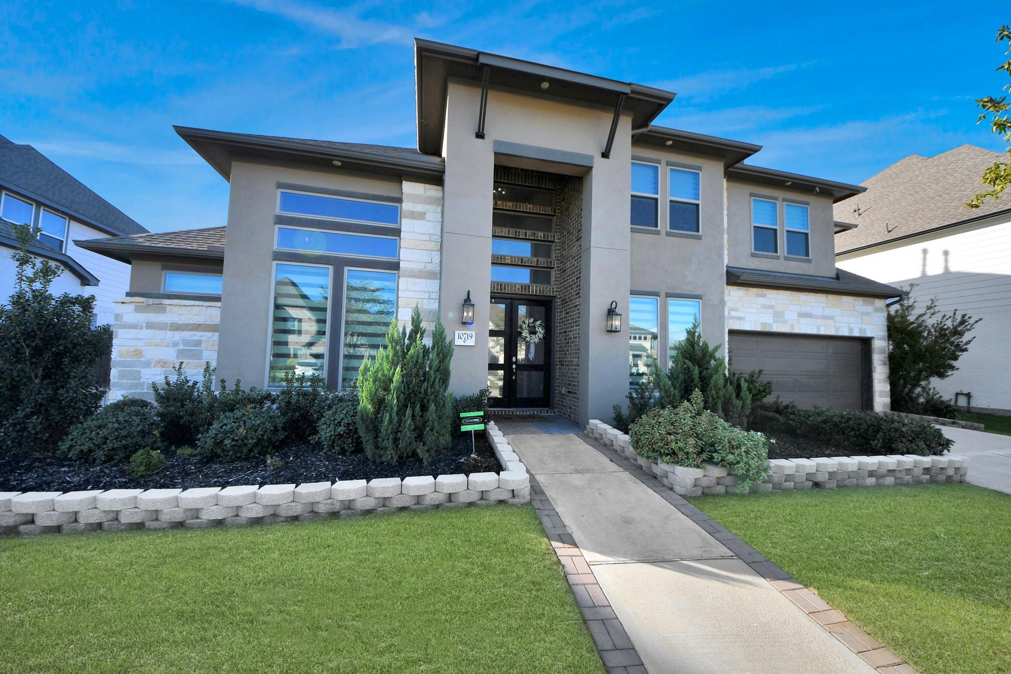 10719 Klaria Crescent Court
