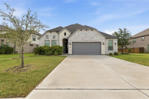 Photo of 3323 Majestic Pine Lane, Rosenberg, TX 77471 (MLS # 51077747)