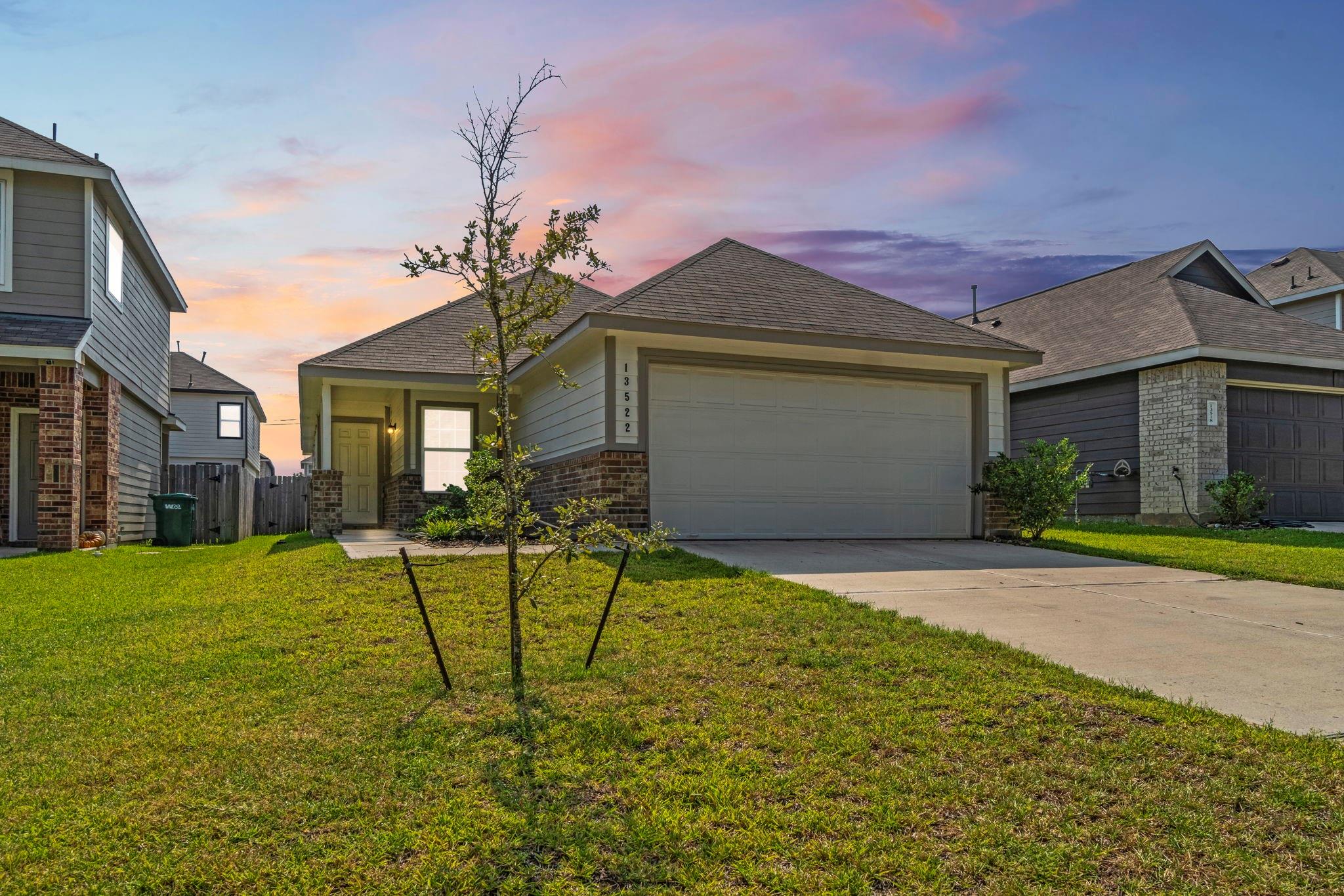 13522 Luke Prairie Court