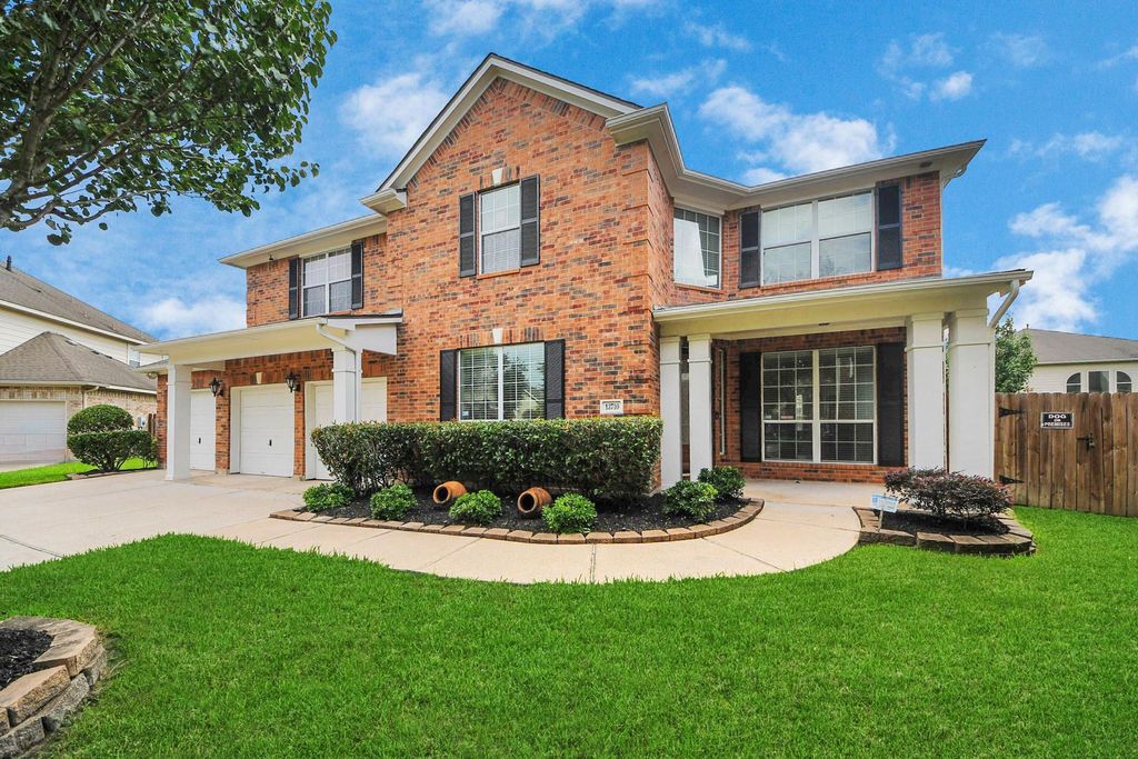 Photo of 13710 Breezy Meadow Court, Houston, TX 77044 (MLS # 80424171)