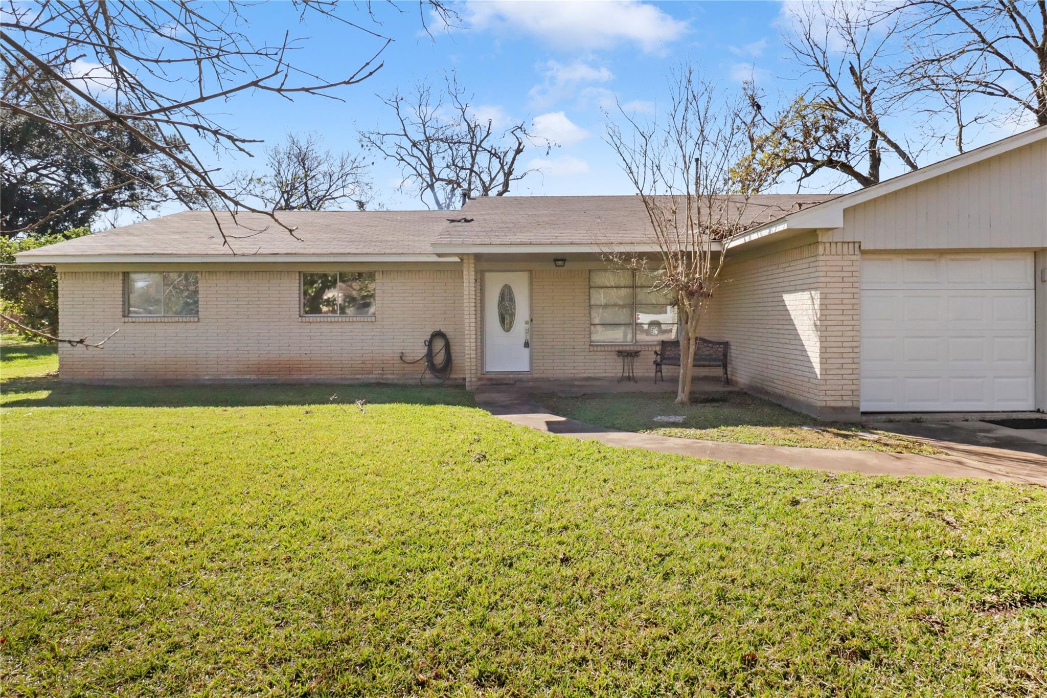 238 Sleepy Hollow Drive