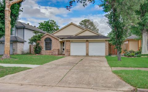 Photo of 8622 Sparkling Springs Drive, Houston, TX 77095 (MLS # 87317283)