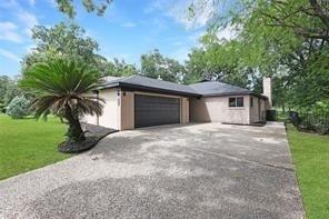 Photo of 15 Presidio Road, Montgomery, TX 77356 (MLS # 13880389)