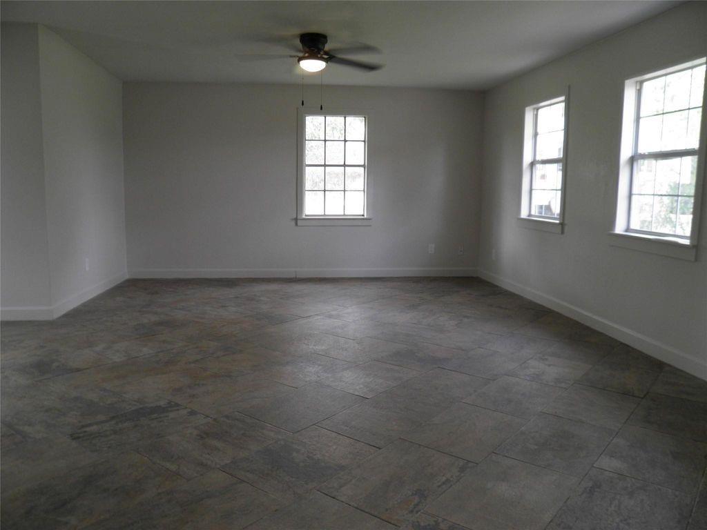 12617 Sunset Circle
