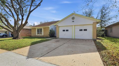 Photo of 7126 Sharpsburg Drive, Richmond, TX 77469 (MLS # 49733366)