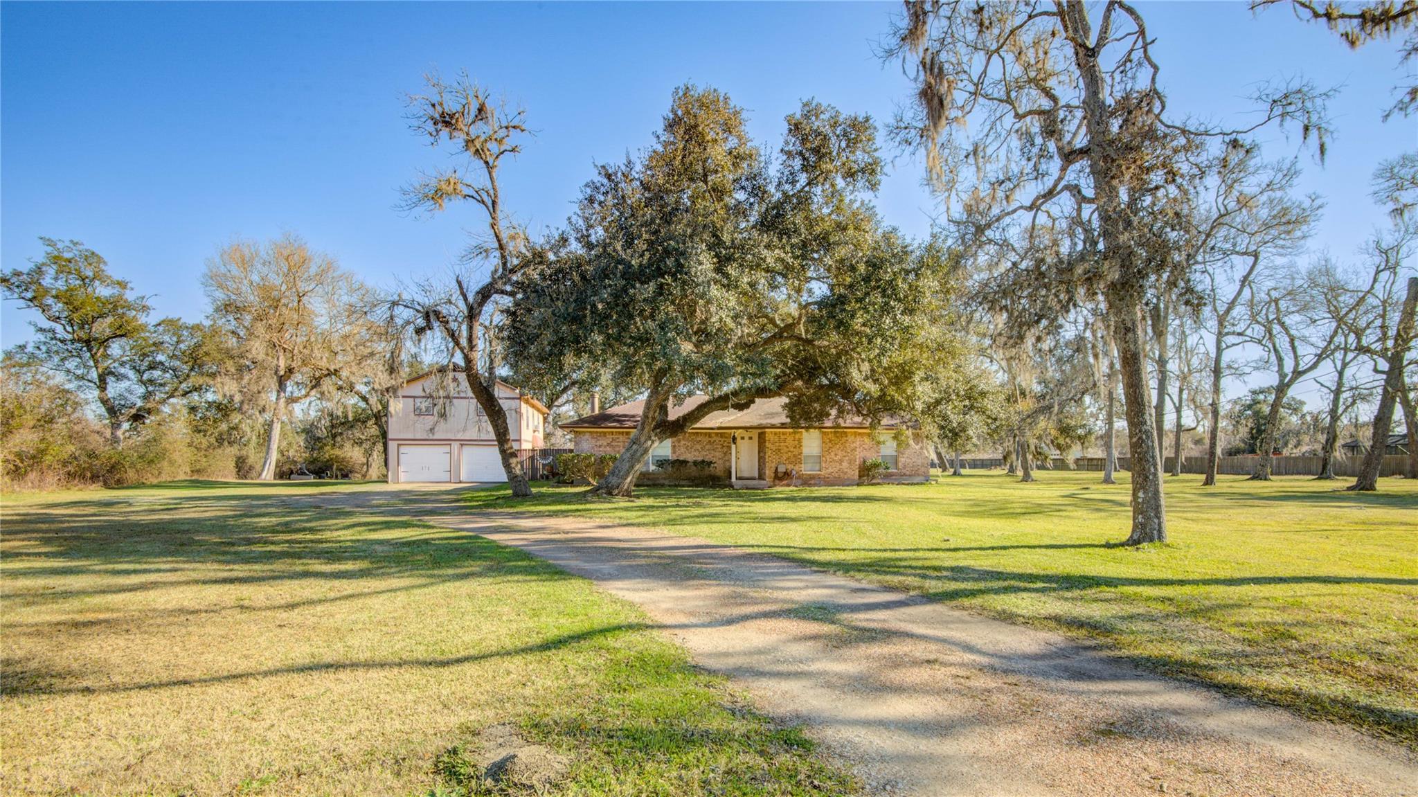 411 County Road 912a