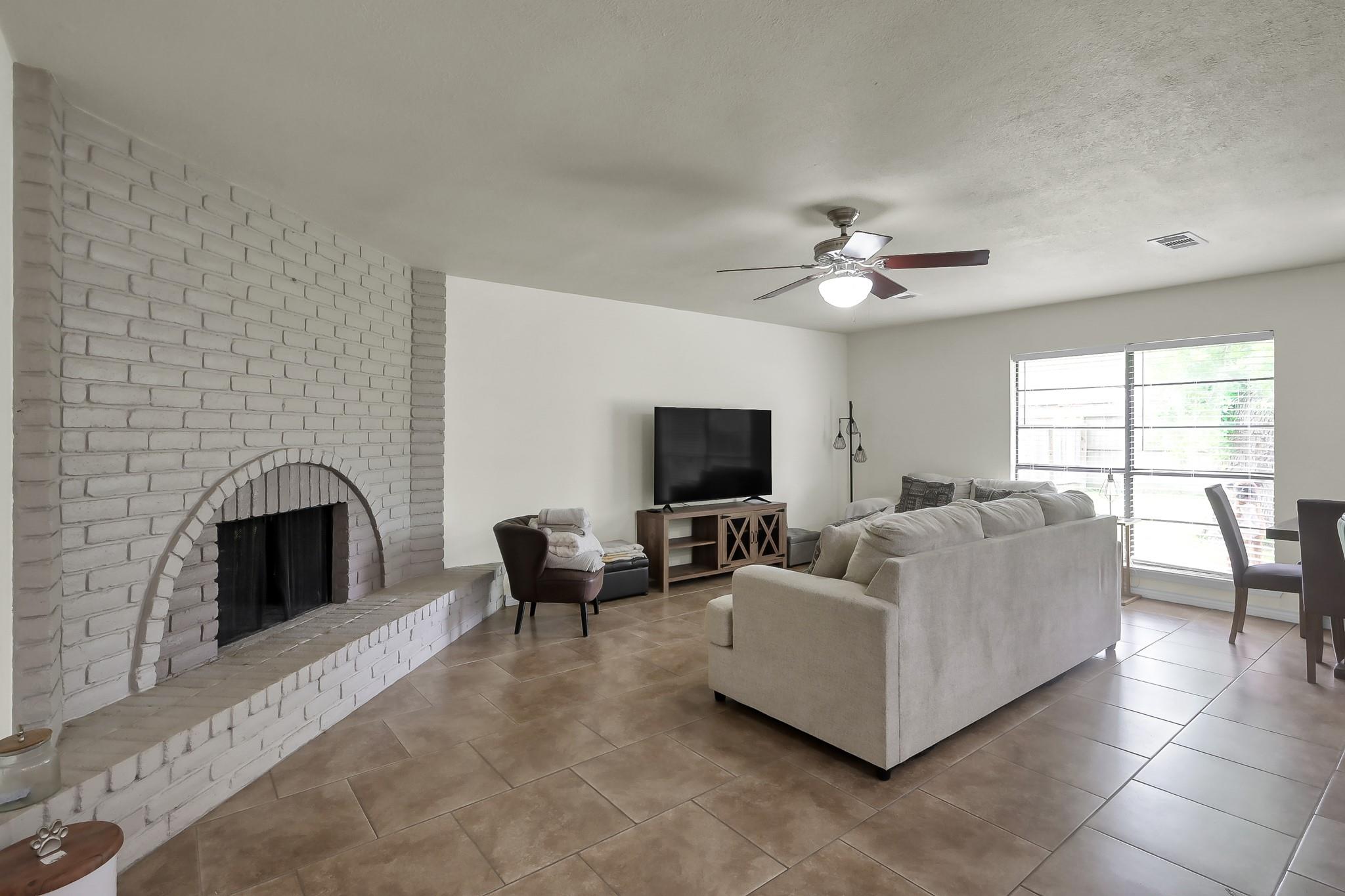 24427 Broken Bow Lane