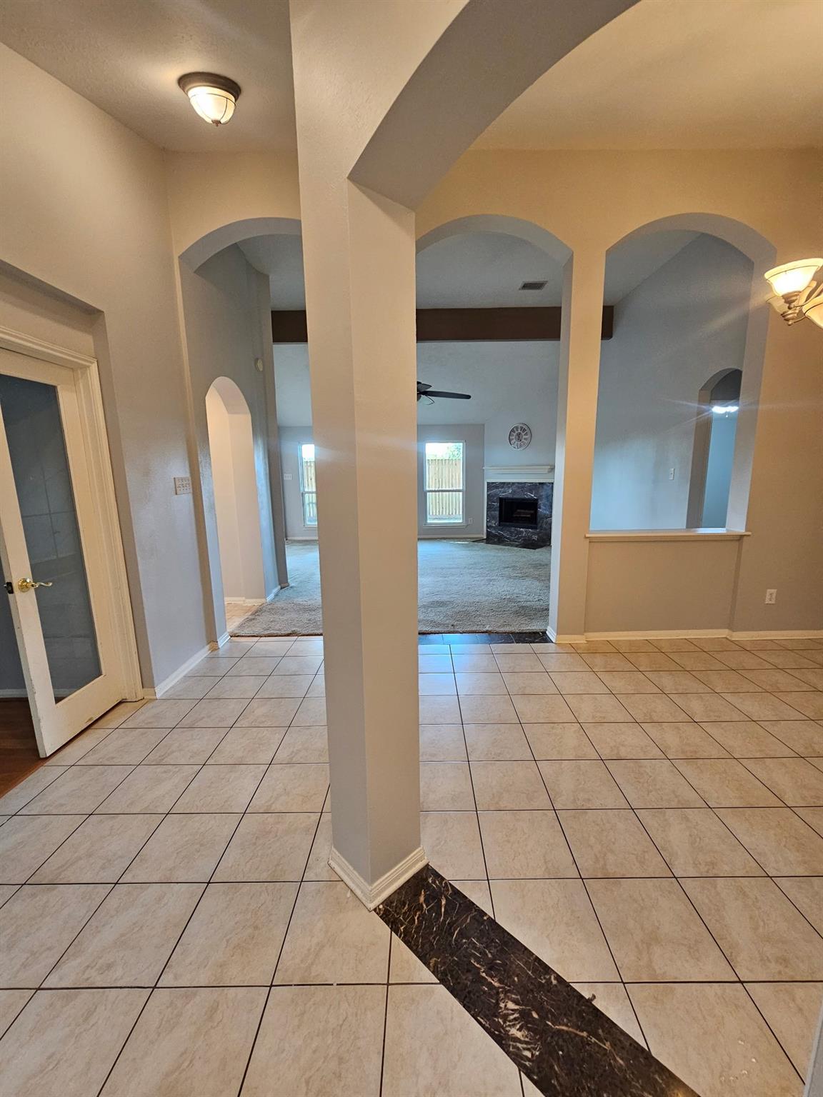3118 Glen Cullen Lane