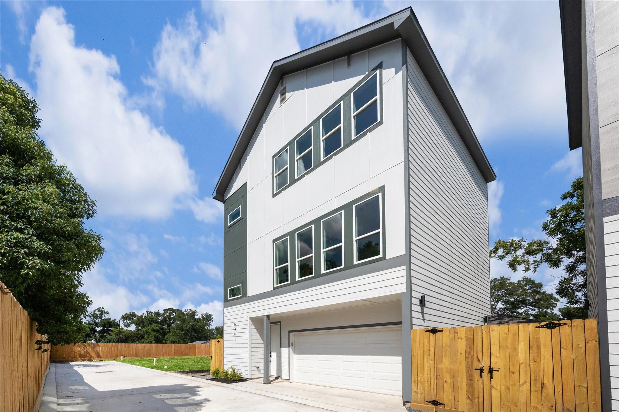6343 W Montgomery Road