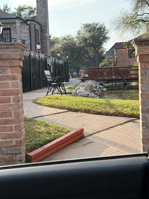 Photo of 8321 Nairn Street, Houston, TX 77074 (MLS # 70372934)