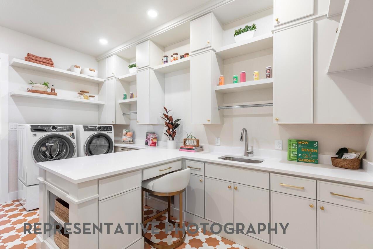 8603 Blue Grotto Lane