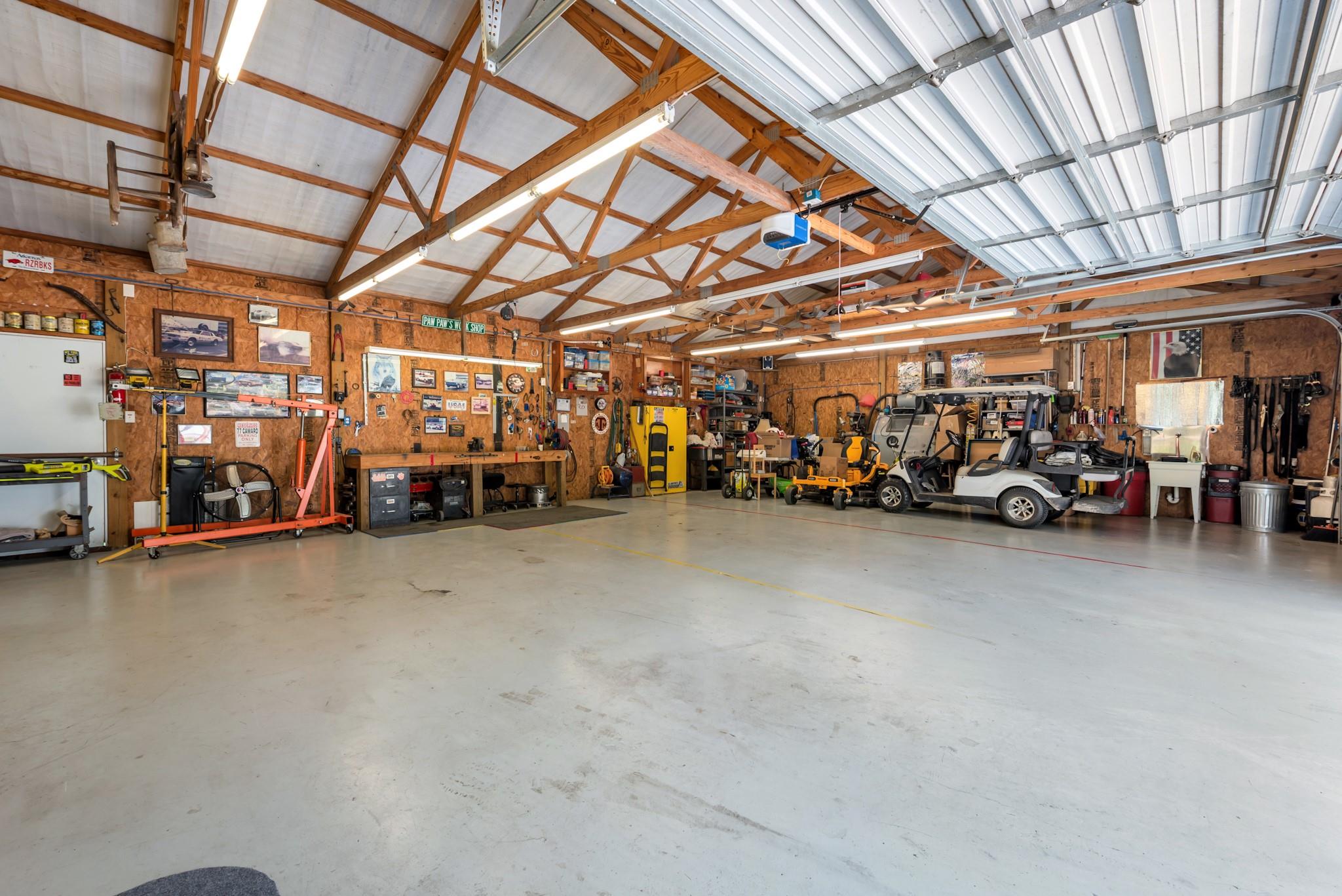 1061 Tafelski Road
