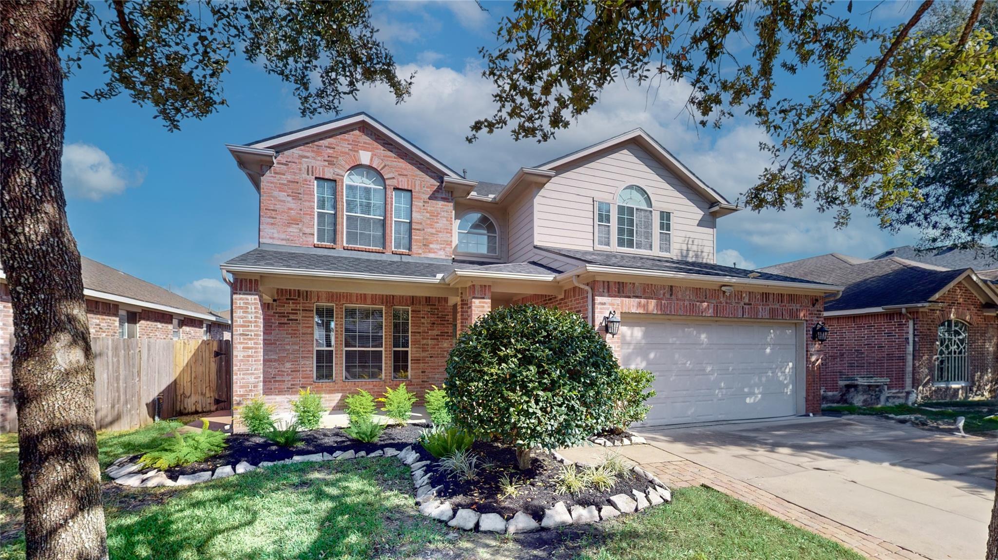 25222 Bright Hollow Lane