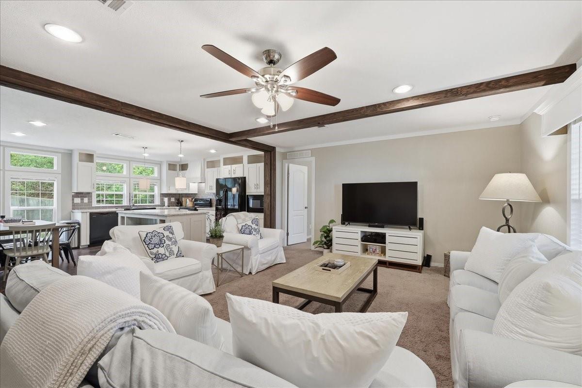 209 Knollwood Drive Drive