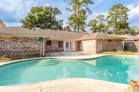 Photo of 12910 Shady Knoll Lane, Cypress, TX 77429 (MLS # 15316030)