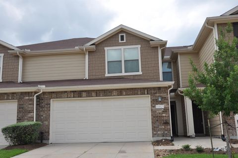 Photo of 16025 Summerville Lake Drive, Tomball, TX 77377 (MLS # 51388216)