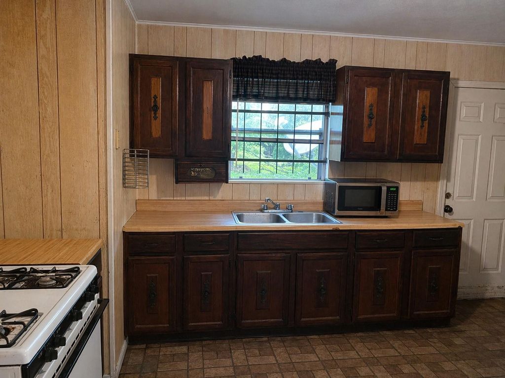 Photo of 5707 Glenhurst Drive, Houston, TX 77033 (MLS # 91575209)