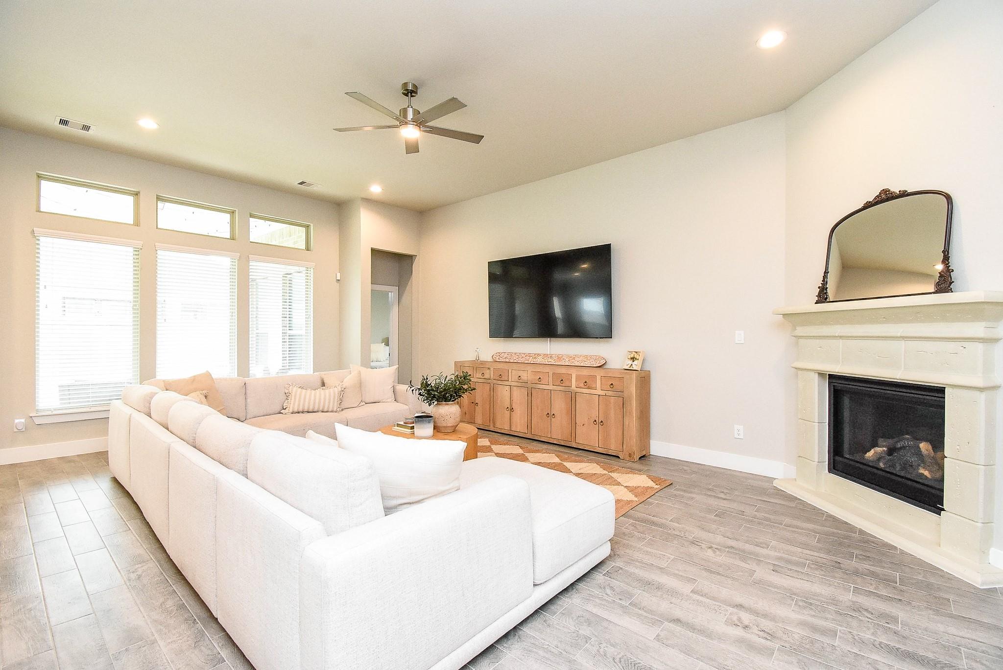 3426 Majestic Pine Lane