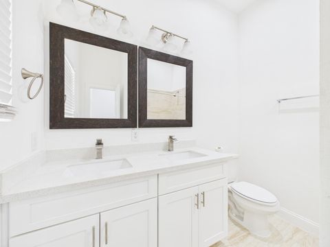 Tiny photo for 4619 Stassen Street #B, Houston, TX 77051 (MLS # 76497989)