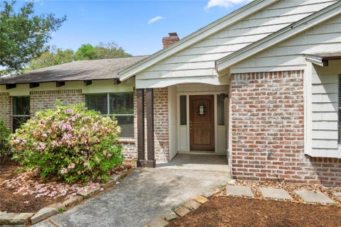 Photo of 4023 Bayou Grove Drive, Seabrook, TX 77586 (MLS # 63039739)