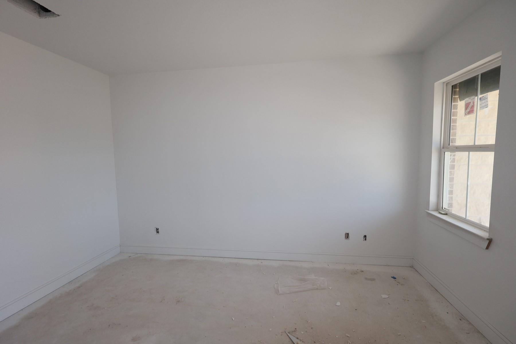 18834 Eastwood Ridge Drive