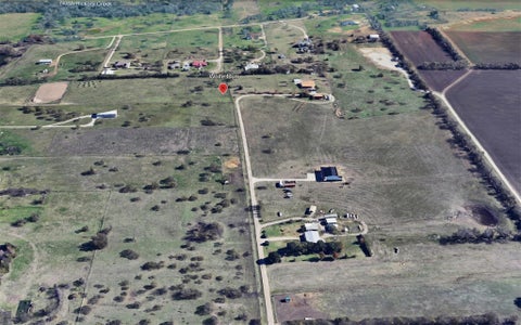 Photo of 9088 Wolfe Run, Ponder, TX 76259 (MLS # 91513910)