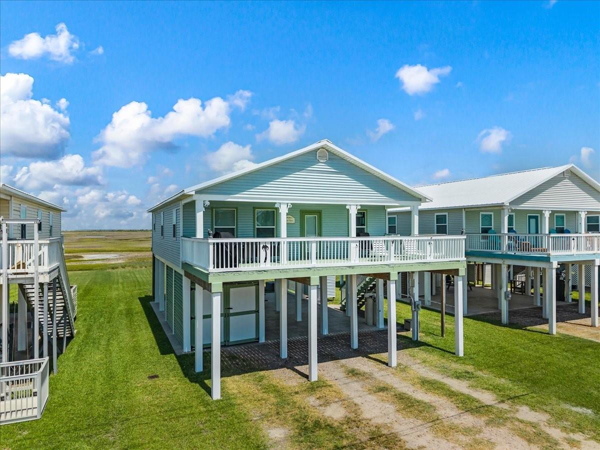 2927 Blue Water Highway