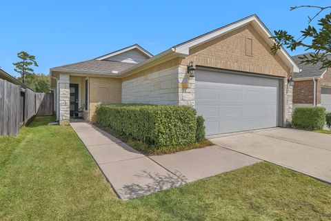 Photo of 18544 Meadow Point Lane, Montgomery, TX 77316 (MLS # 95542942)