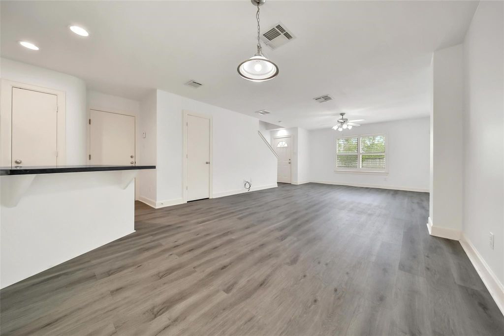 Photo of 5951 S Loop E #56, Houston, TX 77033 (MLS # 58231150)