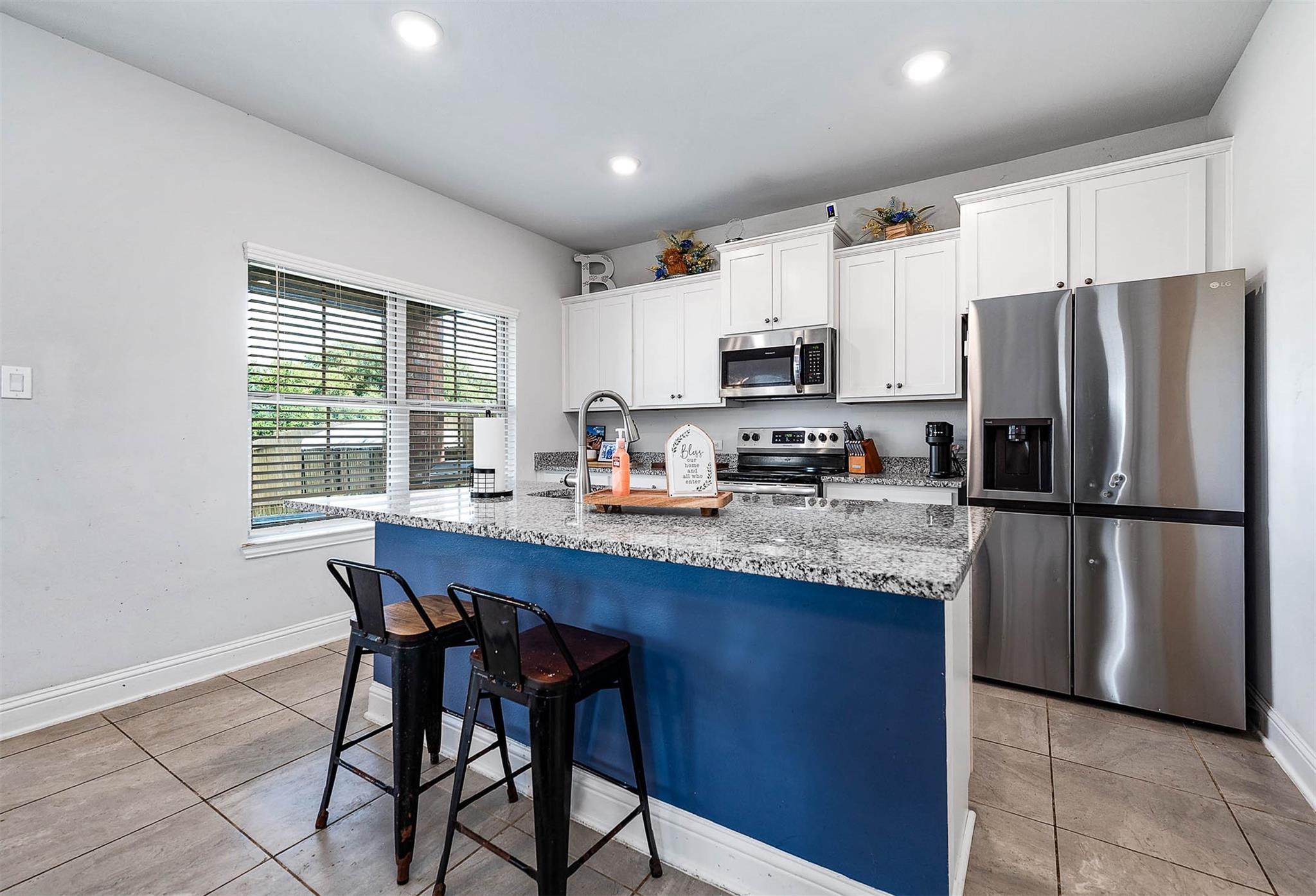 305 Bryan Way