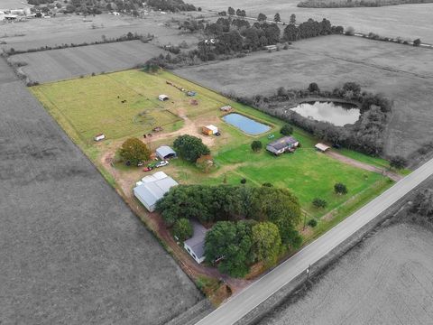 Homes For Rent - 22234 Fields Store Road<br/> Waller, TX 77484