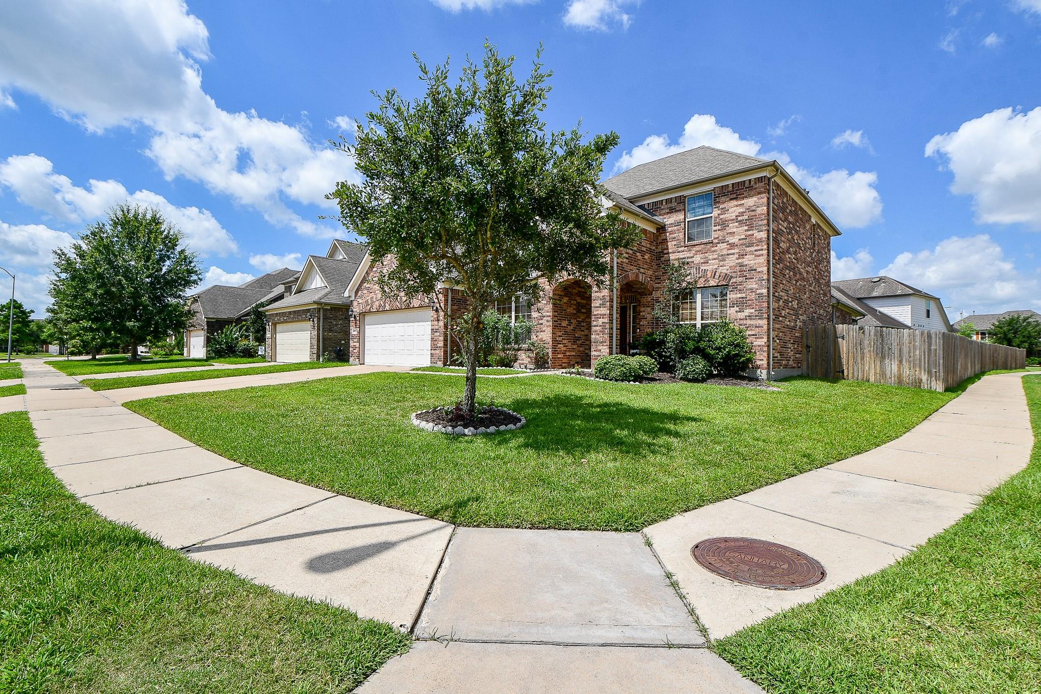 4302 Trinity Creek Court