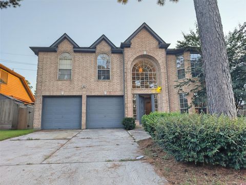 Photo of 18927 Hikers Trail Drive, Humble, TX 77346 (MLS # 29602912)