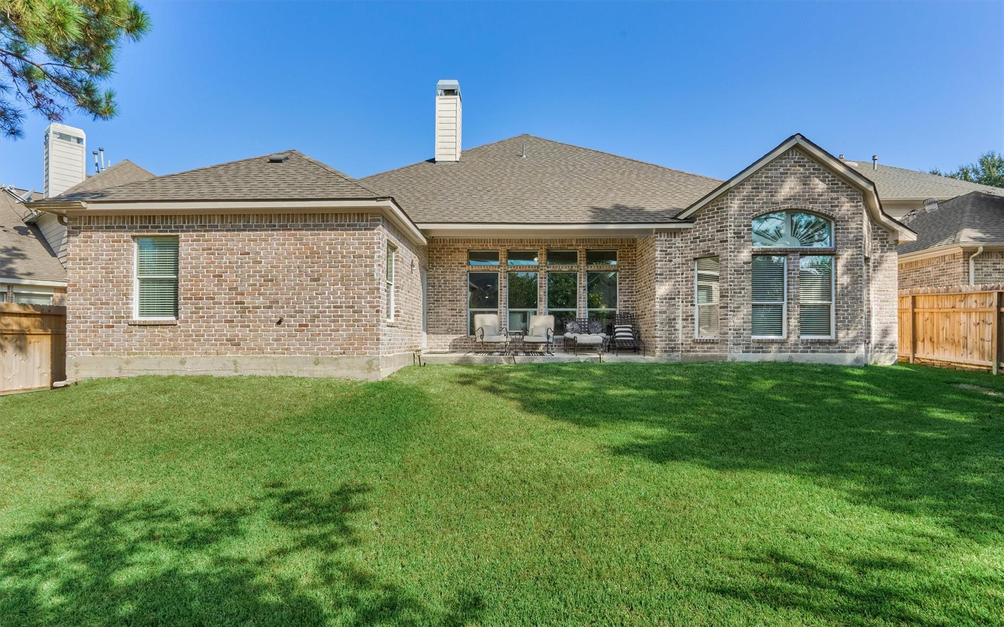 27 French Oaks