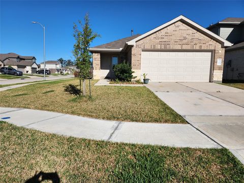 Photo of 5203 Mossdale Bluff Lane, Spring, TX 77373 (MLS # 32947912)