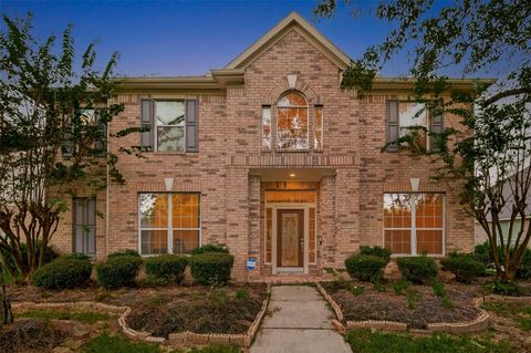 Photo of 4802 N Pine Brook Way, Houston, TX 77059 (MLS # 18326063)
