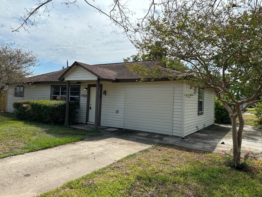 2502 Kingsdale Drive