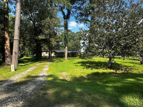 Photo of 13023 Maplewood Lane, Old River-Winfree, TX 77535 (MLS # 59380370)