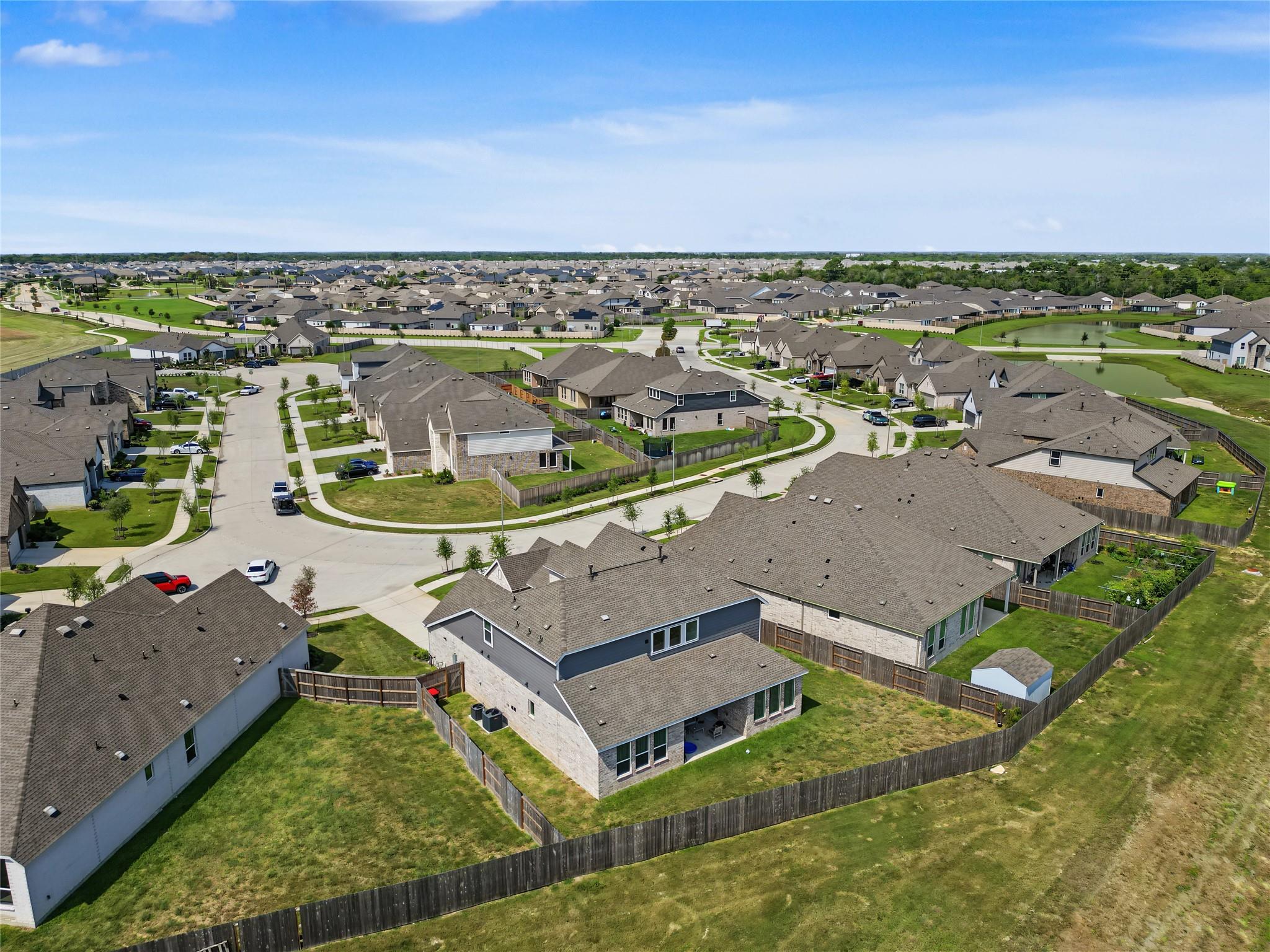 5343 Pompano Loop