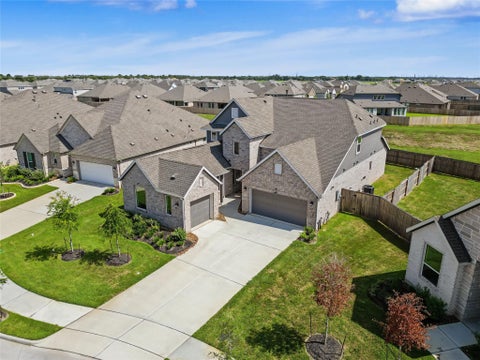 Photo of 5343 Pompano Loop, Baytown, TX 77521 (MLS # 81613724)