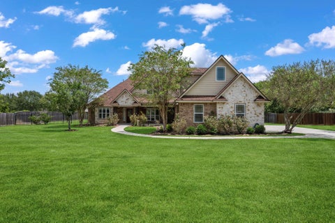 Photo of 5041 Rimrock Pass, Montgomery, TX 77316 (MLS # 32291729)