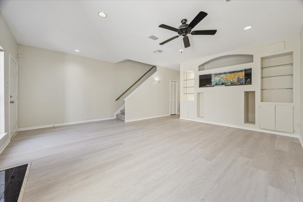 Photo of 2968 Holly Hall St, Houston, TX 77054 (MLS # 7415785)