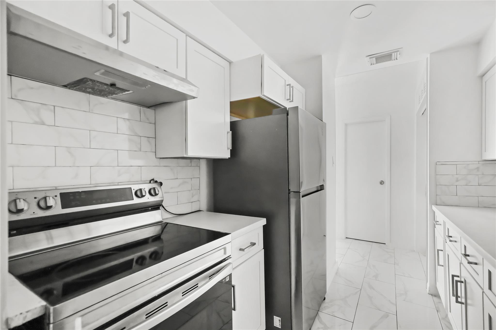 2409 Bering Drive 4