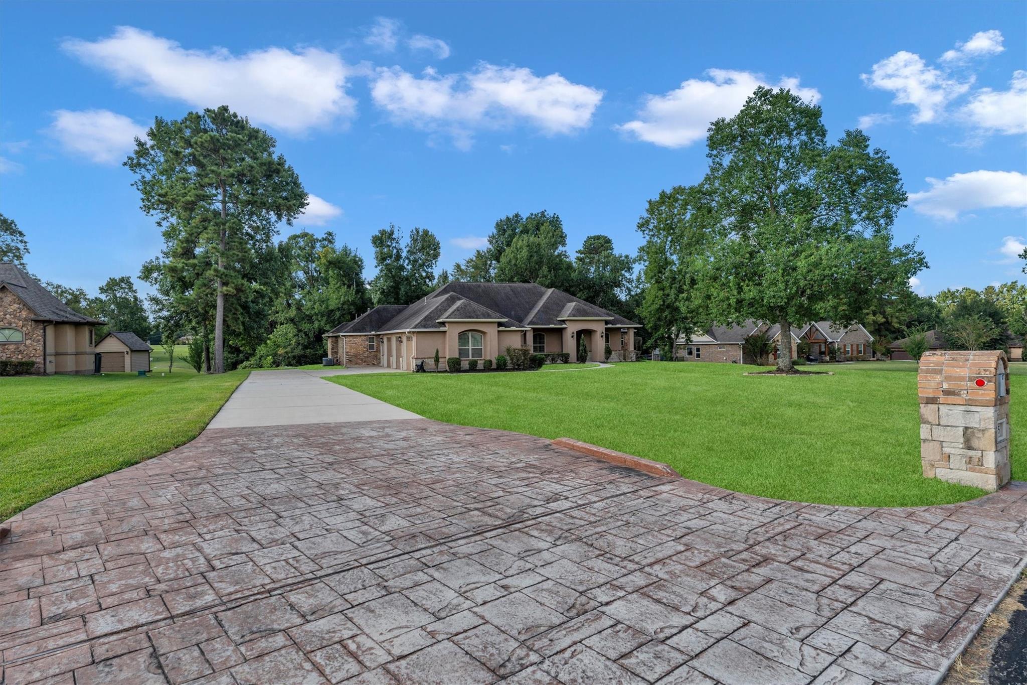 1735 Opal Trail