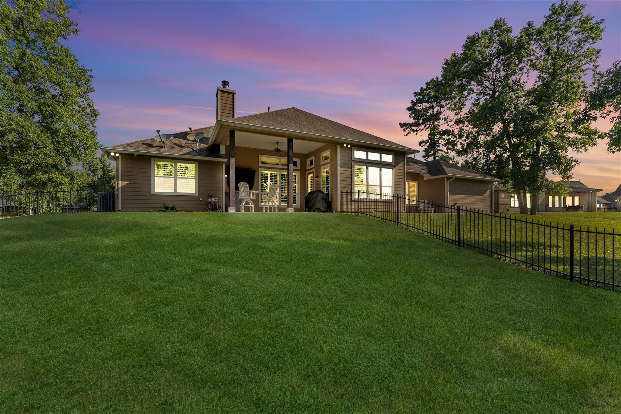 1735 Opal Trail