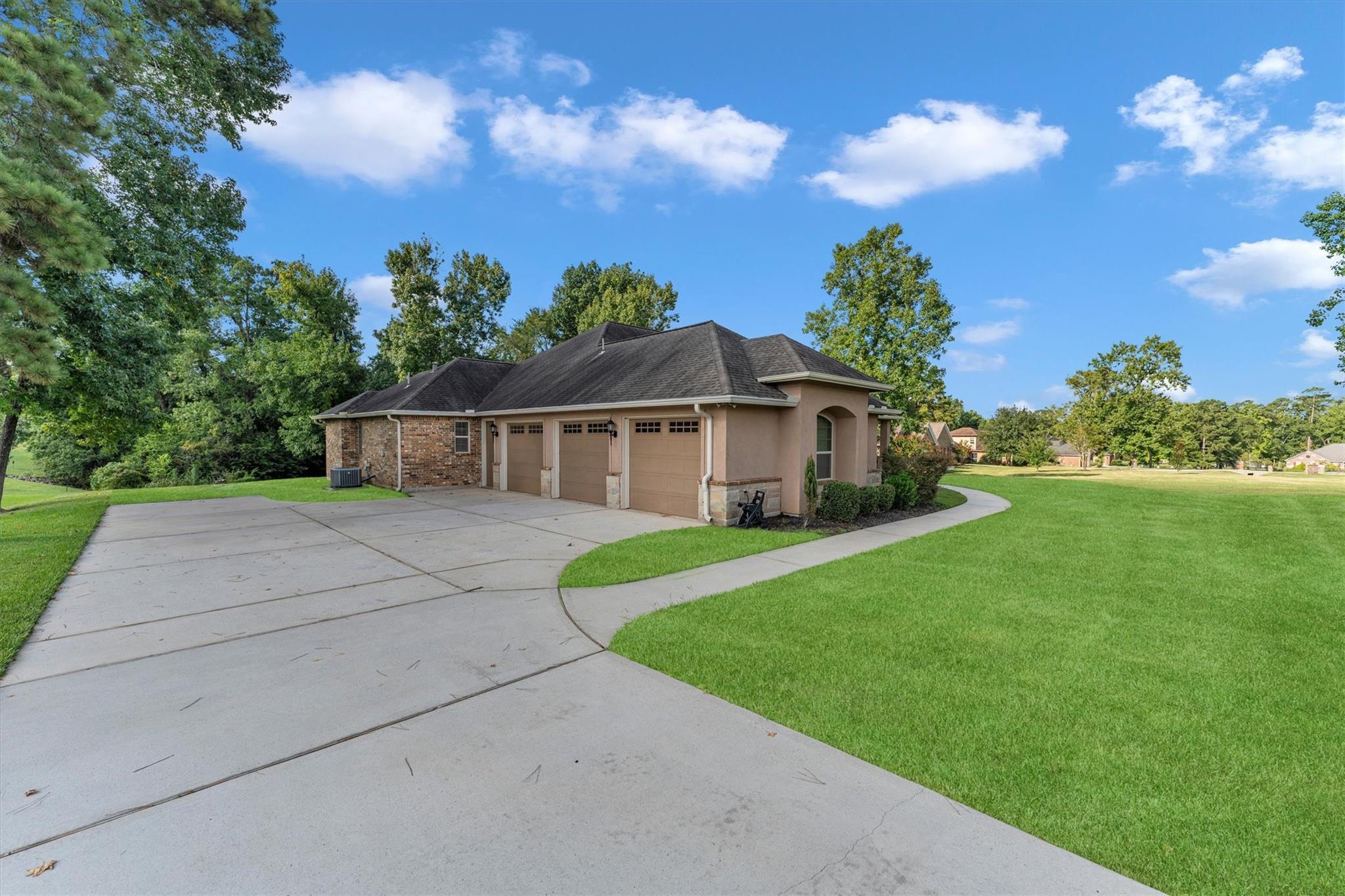 1735 Opal Trail